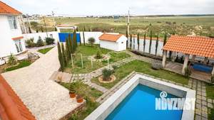 Дом 635м&sup2;, 2-этажный, участок 12 сот.  