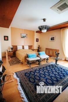 Коттедж 400м², 3-этажный, участок 692 сот.  