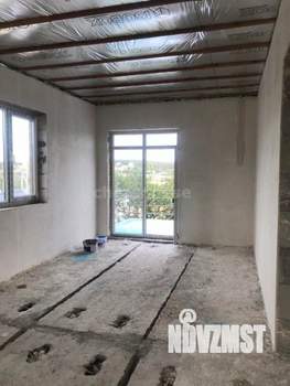 Коттедж 200м&sup2;, 2-этажный, участок 4 сот.  