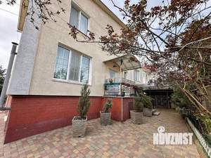 Дом 278м², 3-этажный, участок 10 сот.  