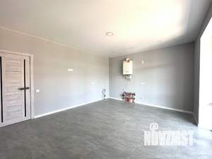 Дом 102м&sup2;, 1-этажный, участок 4 сот.  