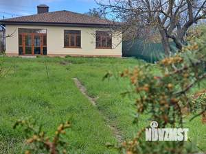 Дом 115м&sup2;, 1-этажный, участок 8 сот.  