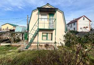 Дача 20м², 2-этажный, участок 4 сот.  