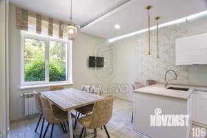 Дом 412м², 3-этажный, участок 4 сот.  