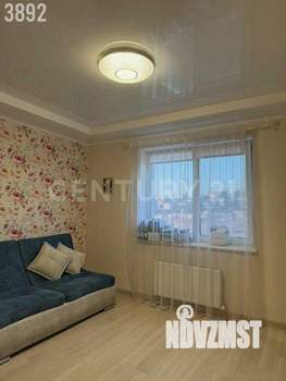 Дом 200м², 2-этажный, участок 6 сот.  