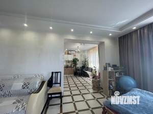 Дом 163м&sup2;, 2-этажный, участок 10 сот.  