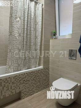 Дом 200м², 2-этажный, участок 6 сот.  