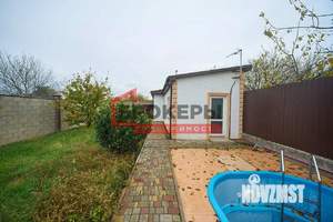 Дом 92м&sup2;, 2-этажный, участок 4 сот.  