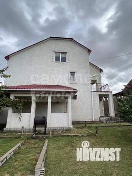 Дом 250м², 3-этажный, участок 5 сот.  