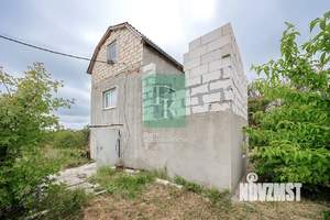 Дом 100м&sup2;, 3-этажный, участок 5 сот.  