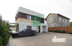 Дом 126м², 2-этажный, участок 4 сот.  