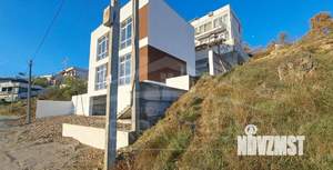 Дом 170м&sup2;, 2-этажный, участок 3 сот.  