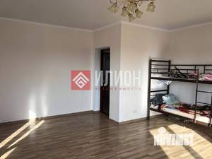 Дом 263м², 3-этажный, участок 6 сот.  
