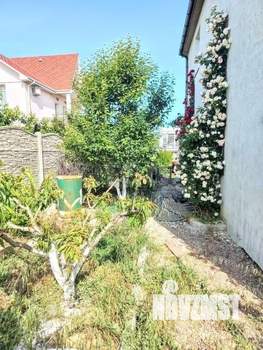 Дом 200м&sup2;, 2-этажный, участок 8 сот.  