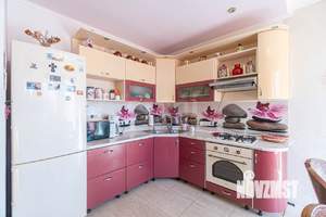 Дом 230м², 2-этажный, участок 5 сот.  