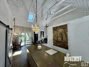 Дом 200м&sup2;, 1-этажный, участок 6 сот.  