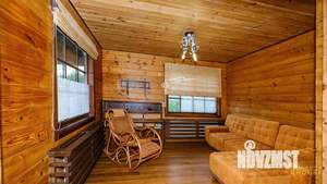 Дом 280м&sup2;, 3-этажный, участок 25 сот.  