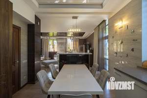 Дом 175м², 2-этажный, участок 4 сот.  