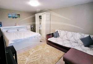 Дом 216м², 3-этажный, участок 4 сот.  