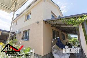 Дом 173м&sup2;, 2-этажный, участок 8 сот.  