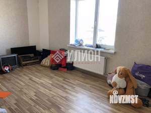 Дом 263м², 3-этажный, участок 6 сот.  