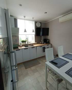 Дом 136м², 2-этажный, участок 6 сот.  