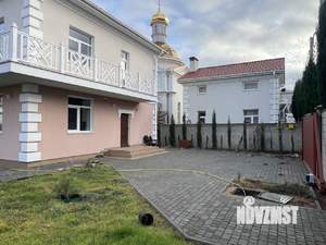 Дом 181м², 2-этажный, участок 4 сот.  