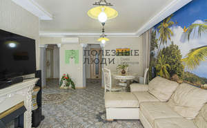 Дом 232м², 2-этажный, участок 6 сот.  