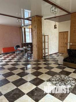 Коттедж 280м², 2-этажный, участок 6 сот.  