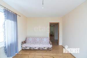 Дом 171м&sup2;, 3-этажный, участок 4 сот.  