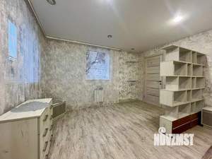 Дом 96м&sup2;, 2-этажный, участок 4 сот.  