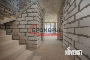 Дом 299м², 2-этажный, участок 4 сот.  