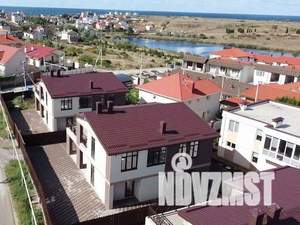 Дом 271м², 2-этажный, участок 6 сот.  