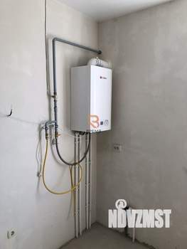 Дом 251м², 2-этажный, участок 6 сот.  