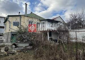 Дом 81м&sup2;, 2-этажный, участок 5 сот.  