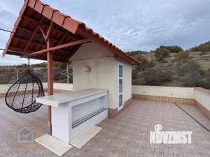 Дом 375м&sup2;, 3-этажный, участок 12 сот.  