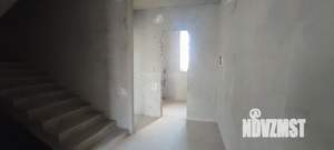 Дом 216м&sup2;, 3-этажный, участок 5 сот.  