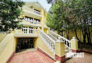 Дом 430м², 4-этажный, участок 10 сот.  