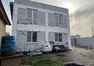 Дом 140м², 2-этажный, участок 4 сот.  
