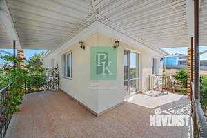 Дом 175м², 2-этажный, участок 8 сот.  