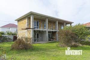 Дом 240м², 2-этажный, участок 11 сот.  