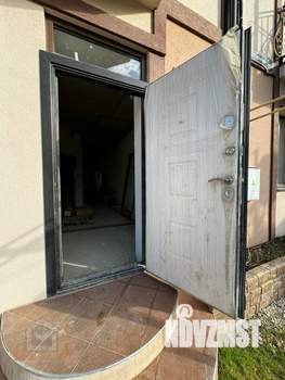 Дом 207м², 3-этажный, участок 1 сот.  