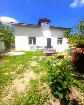 Дом 140м², 2-этажный, участок 6 сот.  