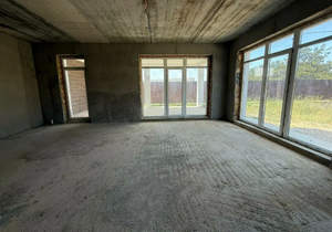 Дом 245м², 2-этажный, участок 5 сот.  