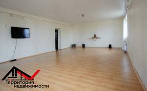 Дом 450м&sup2;, 3-этажный, участок 9 сот.  