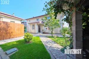 Дом 219м², 3-этажный, участок 6 сот.  