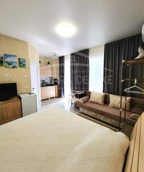 Дом 216м², 3-этажный, участок 4 сот.  