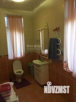 Дом 200м², 2-этажный, участок 15 сот.  