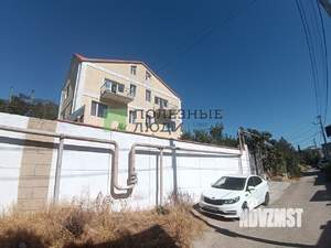 Дом 292м&sup2;, 3-этажный, участок 4 сот.  