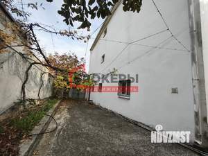 Дом 345м², 3-этажный, участок 5 сот.  